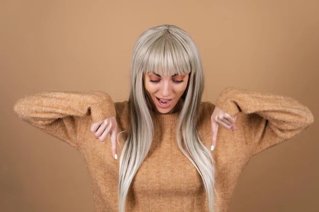 blonde-girl-with-bangs-brown